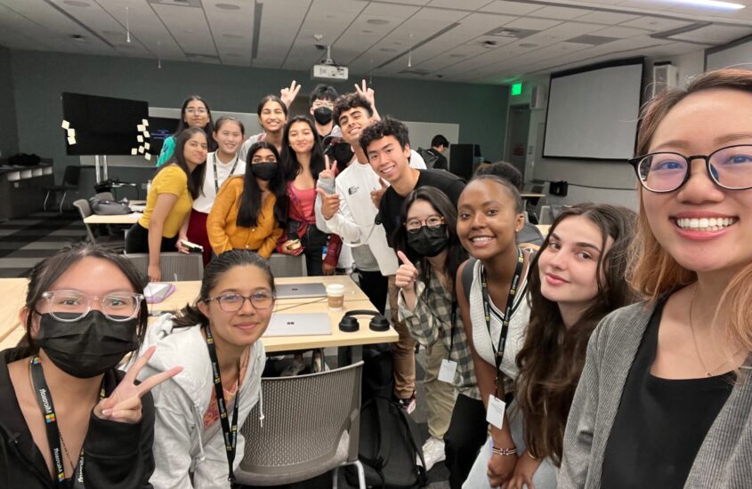 5 Ways That You Can Join Microsoft as a Student or New Grad